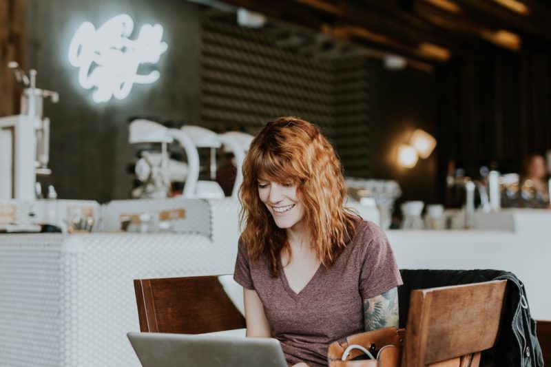 ADHD: Woman at table in cafe