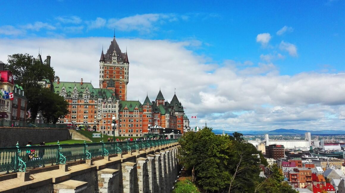 Unique Things to Do in Canada - Vimarsana News