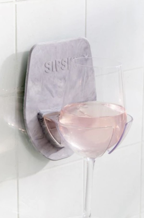 Stocking Stuffer Ideas: Sipski Shower Wine Holder