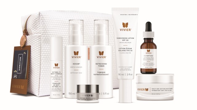 Gifts That She Really Wants: Vivier Skincare and Pouch