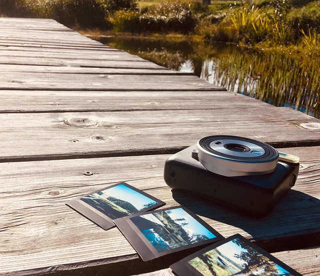 Married Couple: Instax Camera