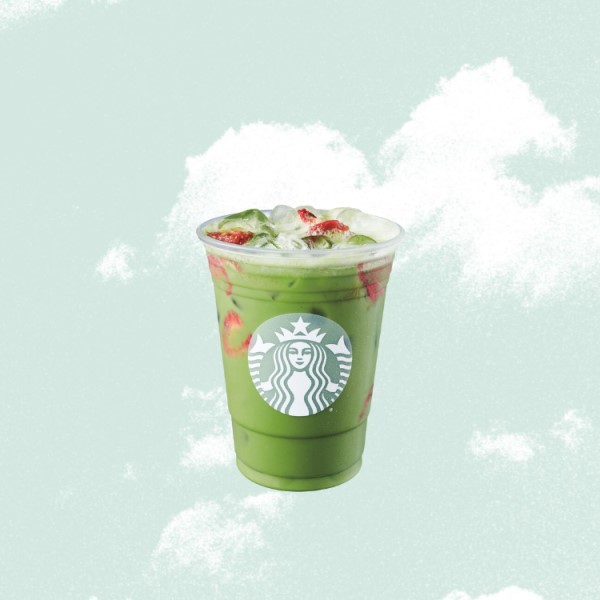 Menu at Starbucks: Iced Strawberry Oat Matcha Tea Latte