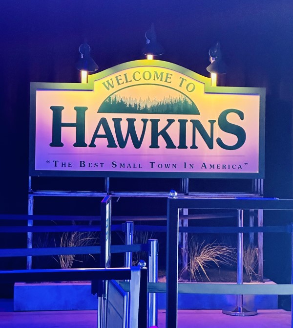Stranger Things: The Experience Welcome to Hawkins Sign