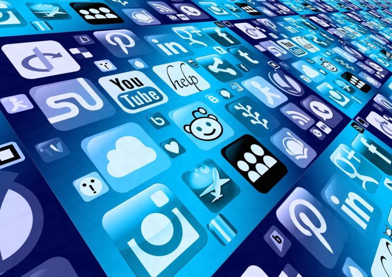 Instant Gratification: Social Media Icons