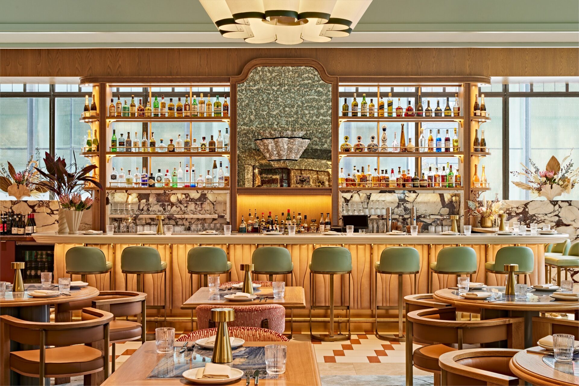 Abrielle: Bar including seating area