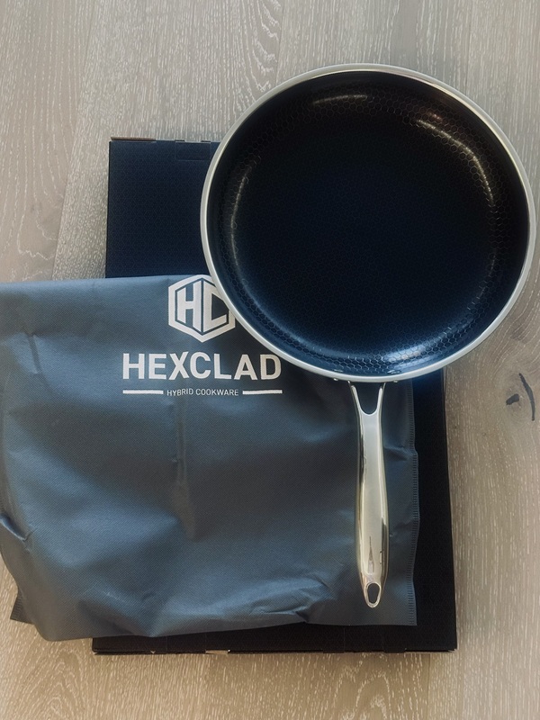 Hexclad: Pan with box and dustbag