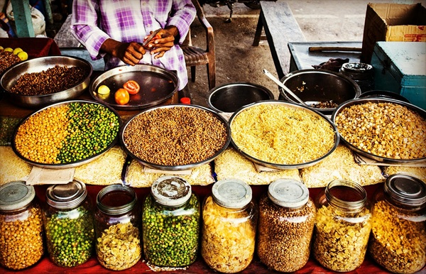 Connected to India: Various food and spices in bowls and jars