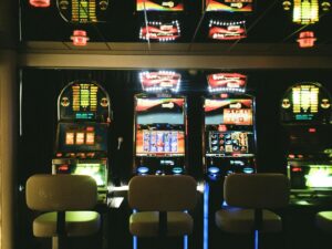 Gamified Casinos: Three chairs in front of three slot machines