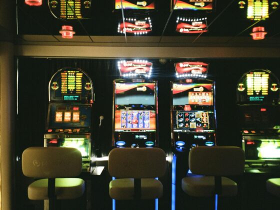 Gamified Casinos: Three chairs in front of three slot machines