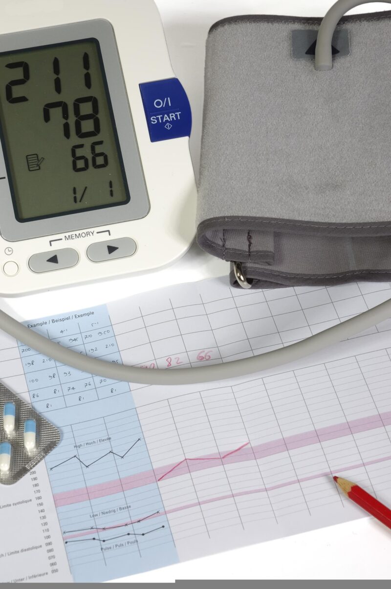 Hypertension Notifications: Digital Blood Pressure machine and note pad