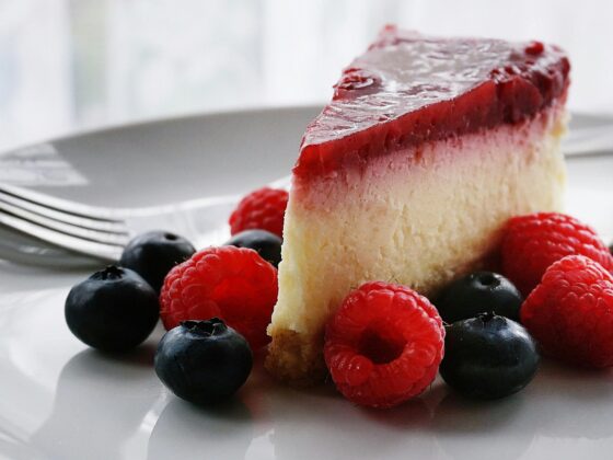Seasonal Desserts: Berry Cheesecake