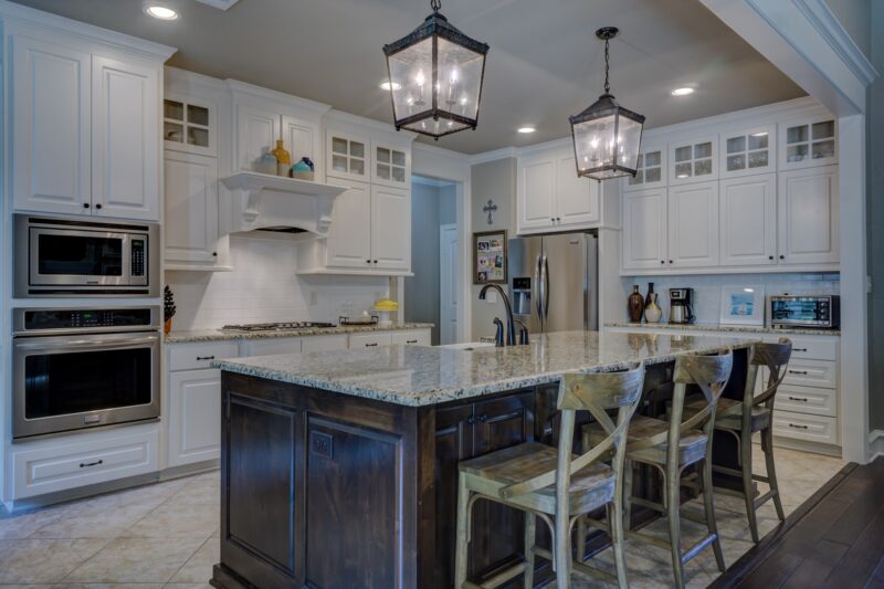 Appliance Repair Parts: Kitchen with Island in the centre