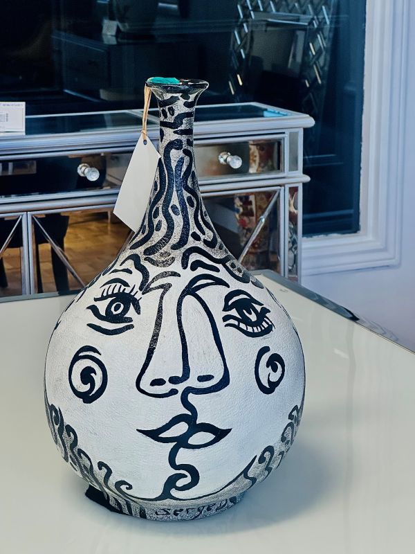 Shop Consignment: White and black abstract vase with two faces